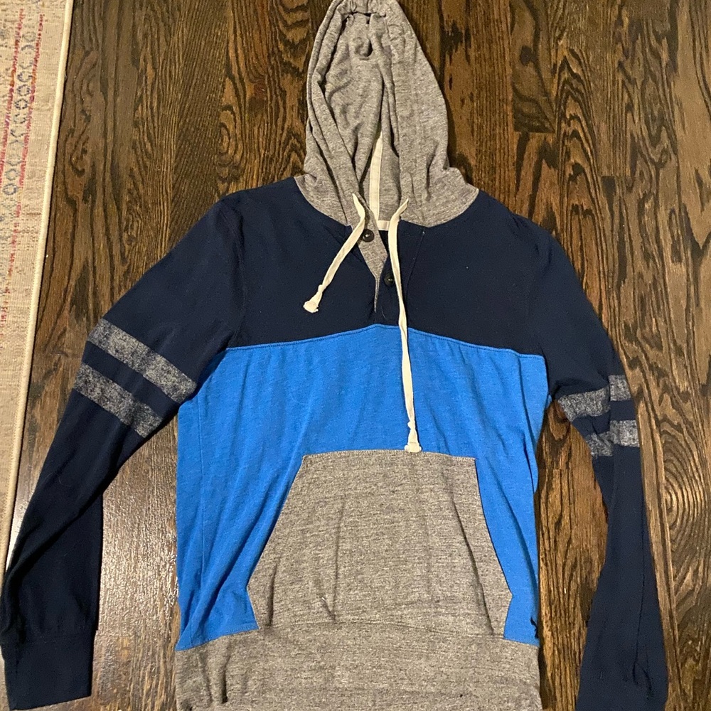 Mens long sleeved hooded with pocket shirt